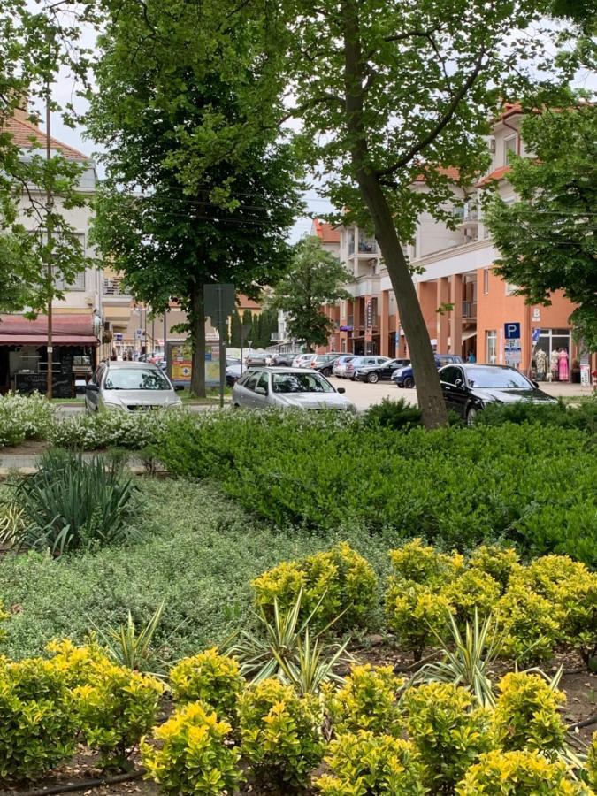 Furo-Lak 1 Apartman Hajdúszoboszló Exteriér fotografie